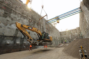  Baumaßnahme der E. Gfrörer und Sohn Schotterwerk GmbH &amp; Co. KG. Bauleiter sind durch die von den Polieren im „bau-mobil“-System eingepflegten Informationen oft schon eher in der Lage einzuschätzen, wo eine Baustelle hinläuft. 