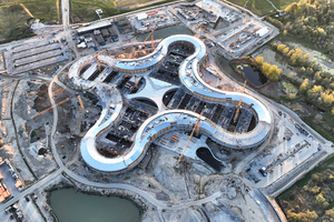  Der Bau des Nyt Hospital Nordseeland (NHN) in Dänemark hat eine Nutzfläche von 123.000 m² und soll im Jahr 2026 abgeschlossen sein. 