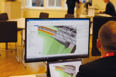  <div class="bildtext">Kalkulation auf Basis von BIM-Modellen: Durchschnittlich 1.000 bis 1.300 Projekte werden pro Jahr bei der DB Bahnbau Gruppe mit der Software kalkuliert.</div> 